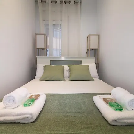 Spacious New And Renovated In Plaza Espana With Stunning Terrace-garden And Exquisite Decoration Barcelona
