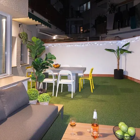 Spacious New And Renovated In Plaza Espana With Stunning Terrace-garden And Exquisite Decoration Barcelona