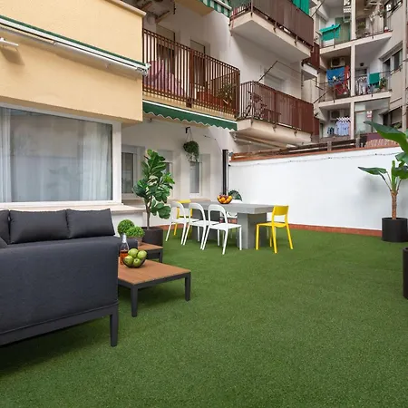 Spacious New And Renovated In Plaza Espana With Stunning Terrace-garden And Exquisite Decoration * Barcelona