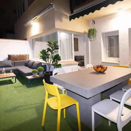 Spacious New And Renovated In Plaza Espana With Stunning Terrace-garden And Exquisite Decoration