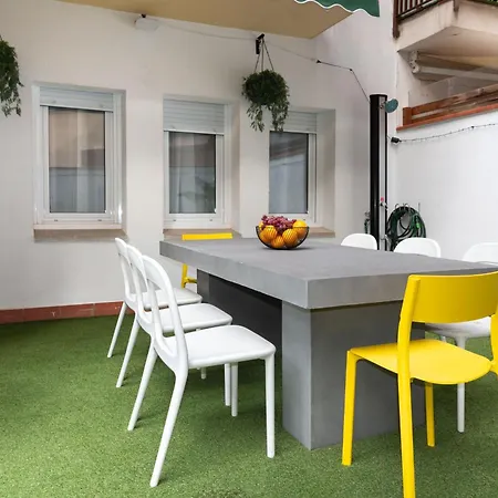 Spacious New And Renovated In Plaza Espana With Stunning Terrace-garden And Exquisite Decoration * Barcelona